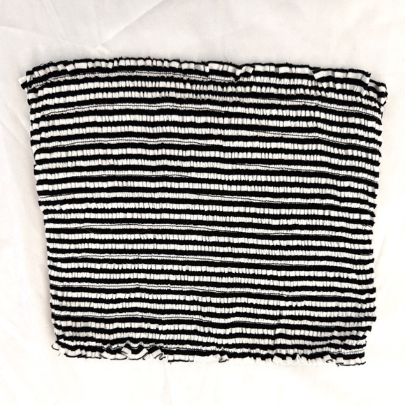 Charlotte Russe Black and White Striped Tube Top - Picture 1 of 3